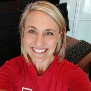 Meet your Posher, Lindsey